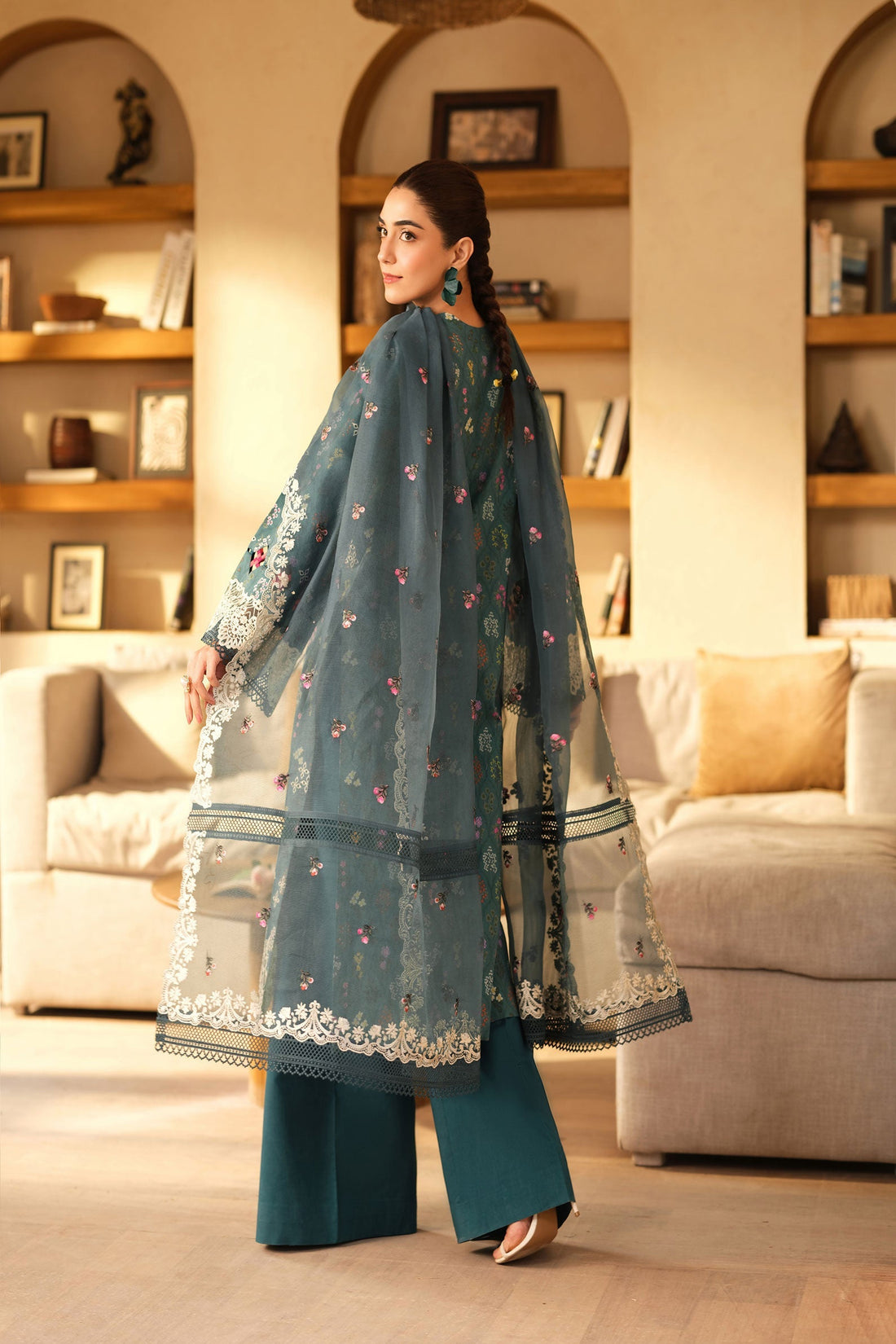 Maryam Hussain | Luxury Lawn 25 | Seashell - Official Maryam Hussain stockist in UK - Sakeena London