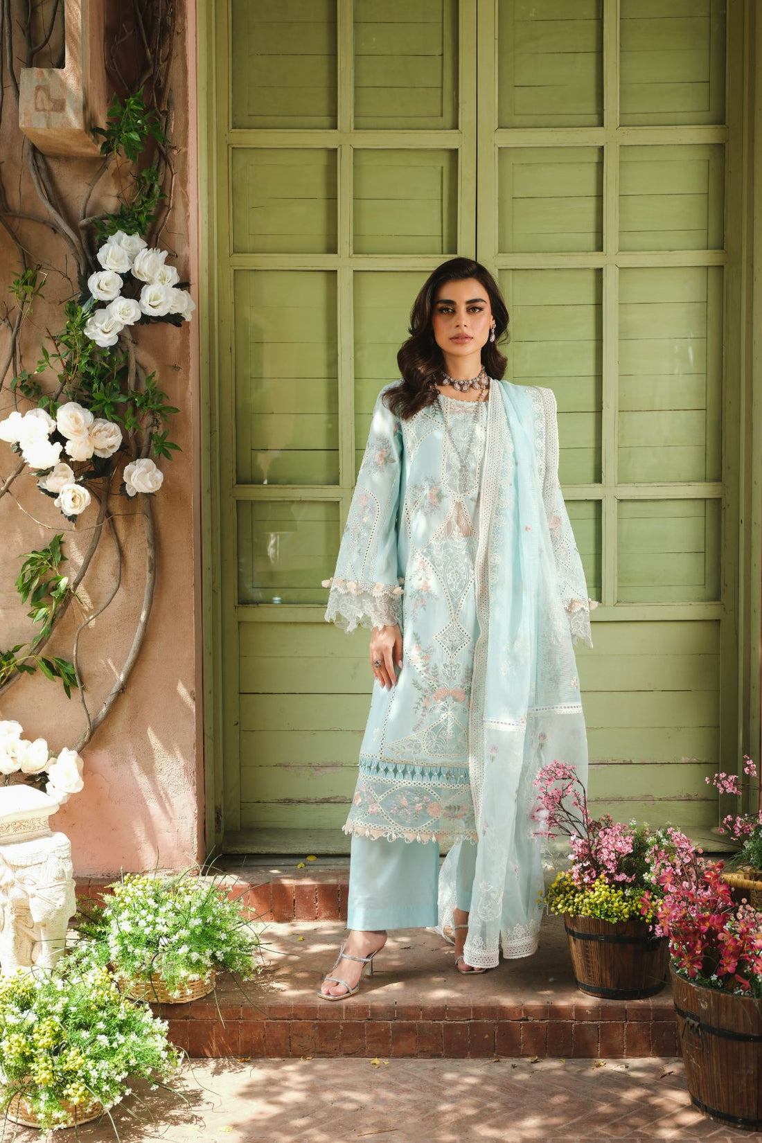 Paras by Pasha | La Gardenia | PR2: Bluebell - Official Paras by Pasha stockist in UK - Sakeena London