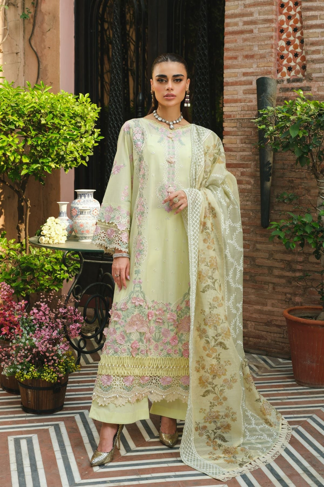 Paras by Pasha | La Gardenia | PR4: Daffodil Dew - Official Paras by Pasha stockist in UK - Sakeena London