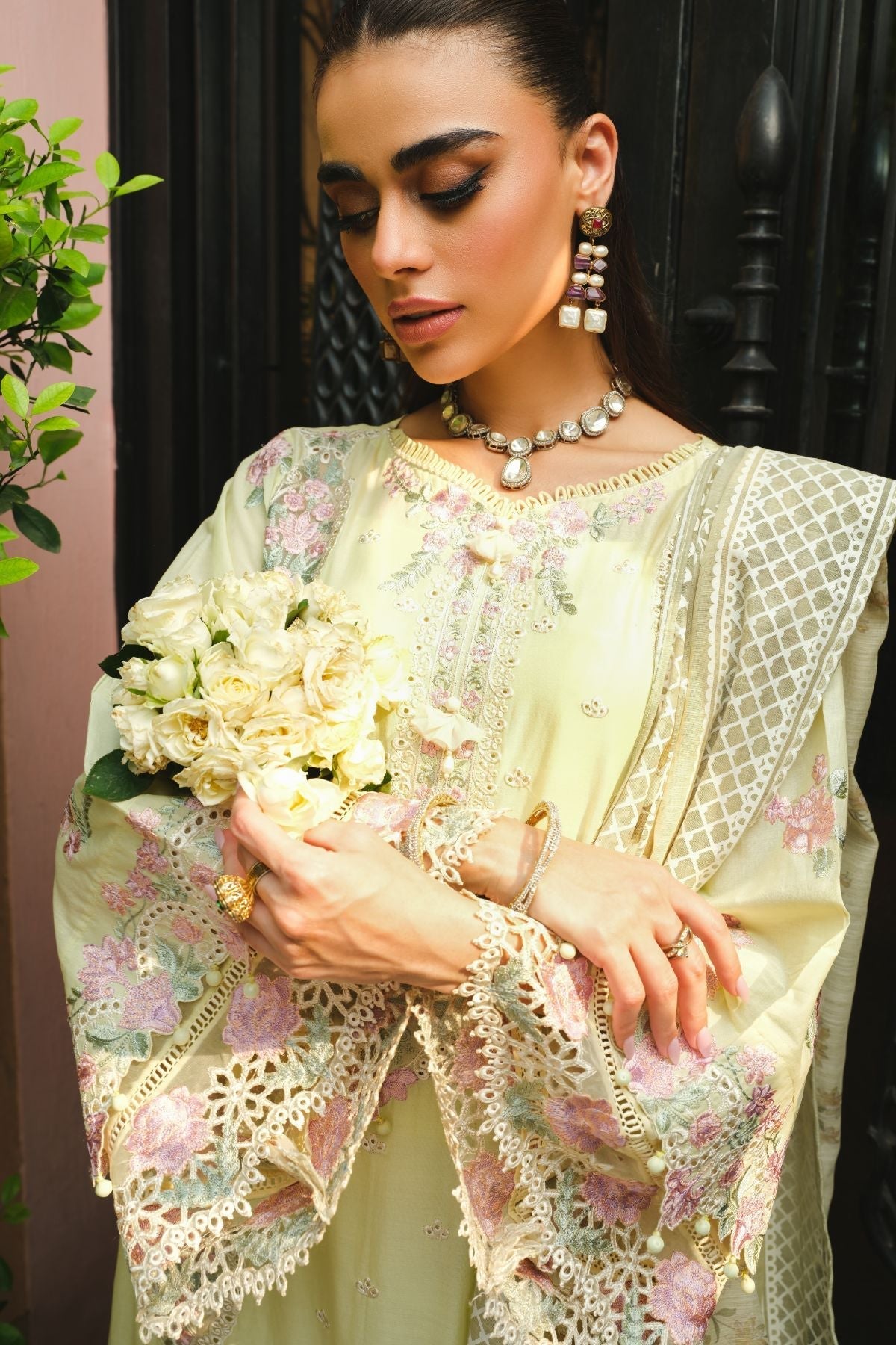Paras by Pasha | La Gardenia | PR4: Daffodil Dew - Official Paras by Pasha stockist in UK - Sakeena London