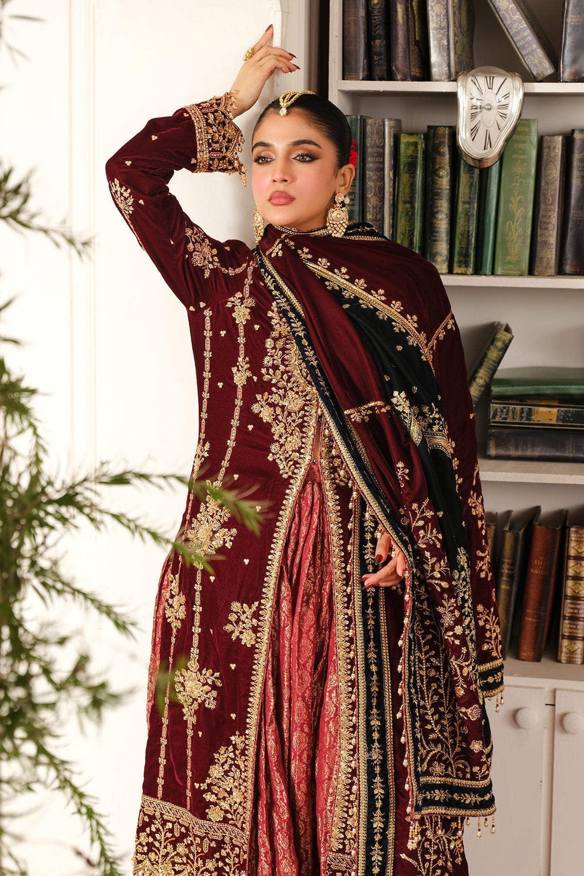 Raeesa Premium | Sheen Luxury Velvet | Sitara - Official Raeesa Premium stockist in UK - Sakeena London