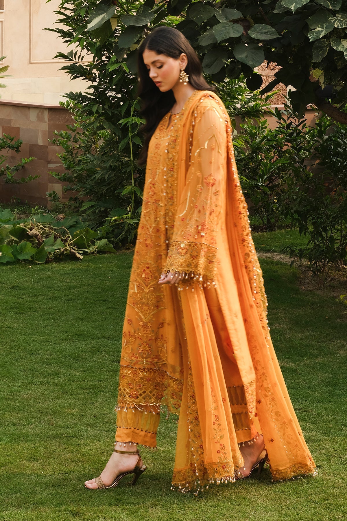 Raeesa Premium | Inayat Formals | HU-54 - Official Raeesa Premium stockist in UK - Sakeena London