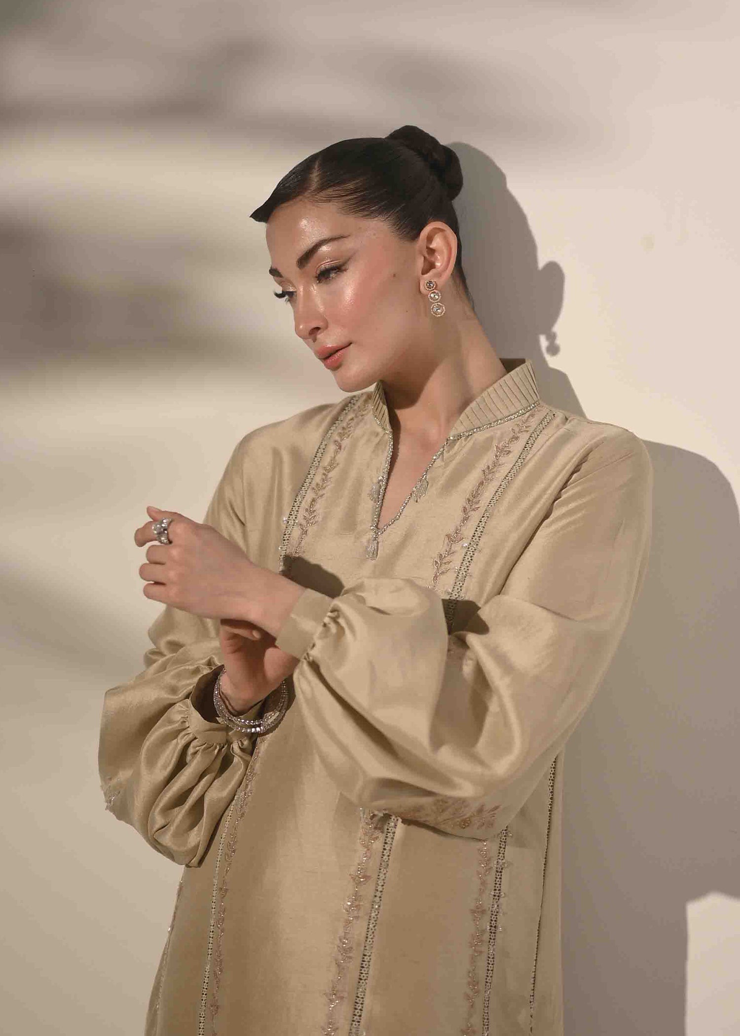 Umsha | Lumiere Luxe Edit | Opaline