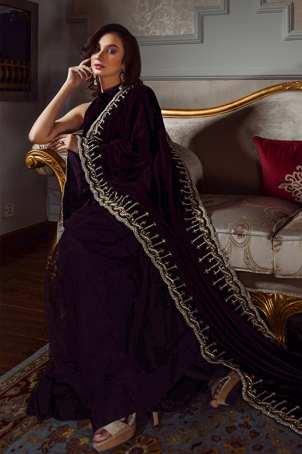 Mehak Yaqoob | Guzel Luxury Formals | Isleen - Official Sakeena London stockist in UK - Sakeena London