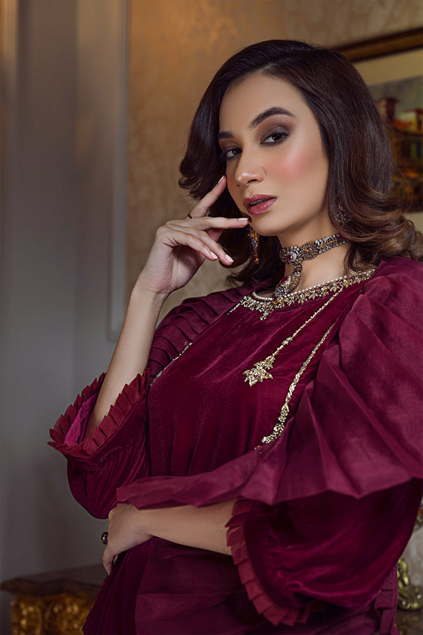 Mehak Yaqoob | Guzel Luxury Formals | ORLA - Official Mehak Yaqoob stockist in UK - Sakeena London
