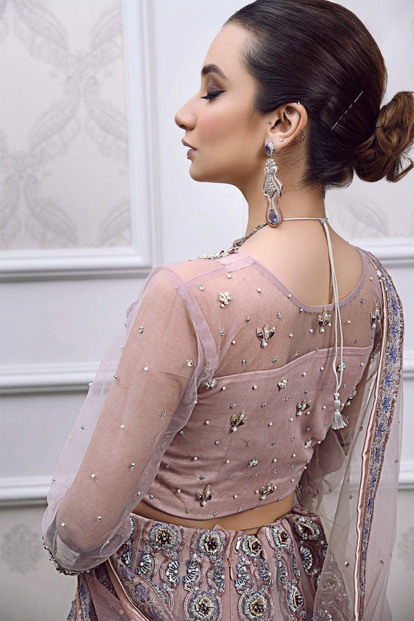 Mehak Yaqoob | Guzel Luxury Formals | Aylin - Official Mehak Yaqoob stockist in UK - Sakeena London