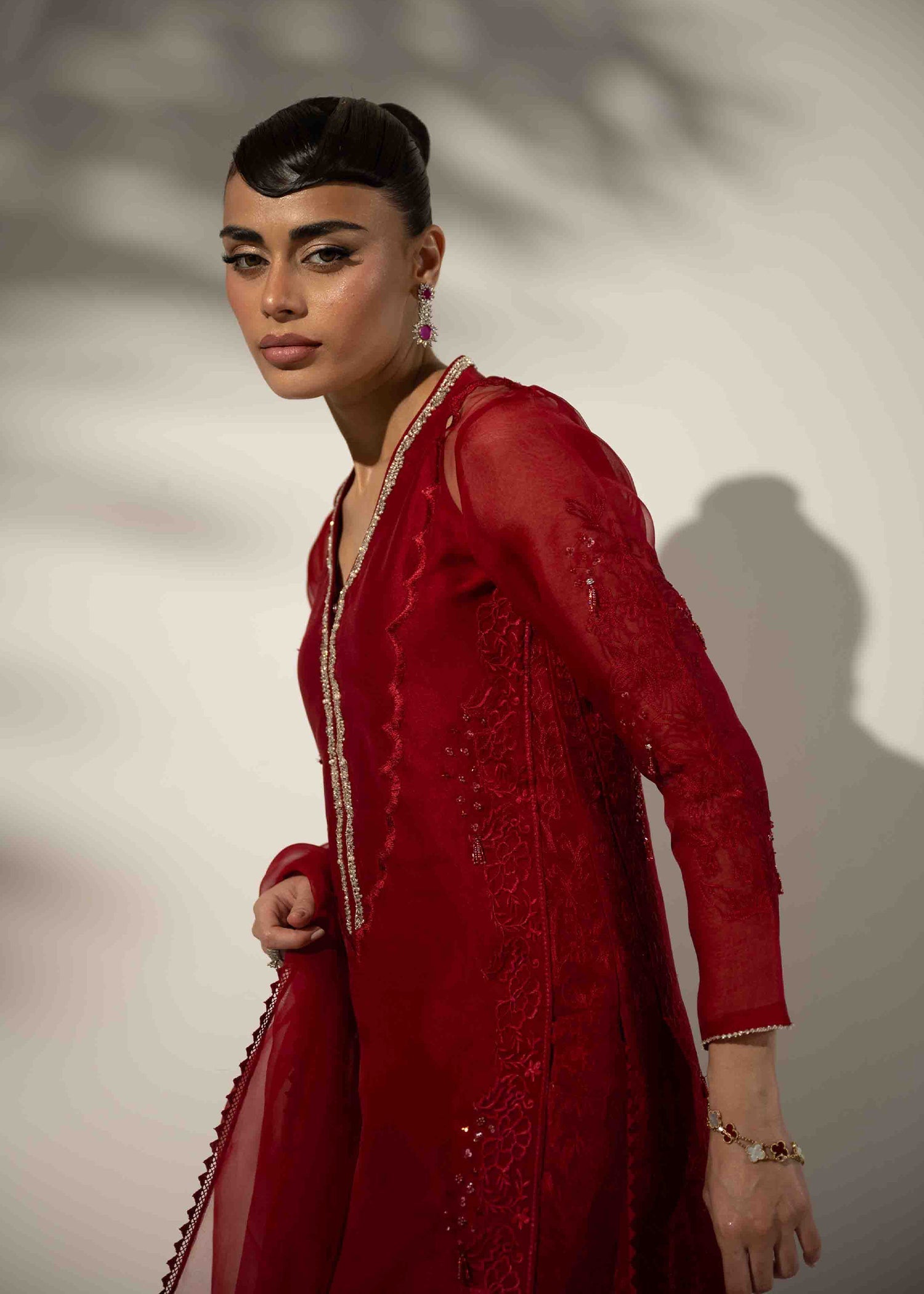 Umsha | Lumiere Luxe Edit | Carmine Rose