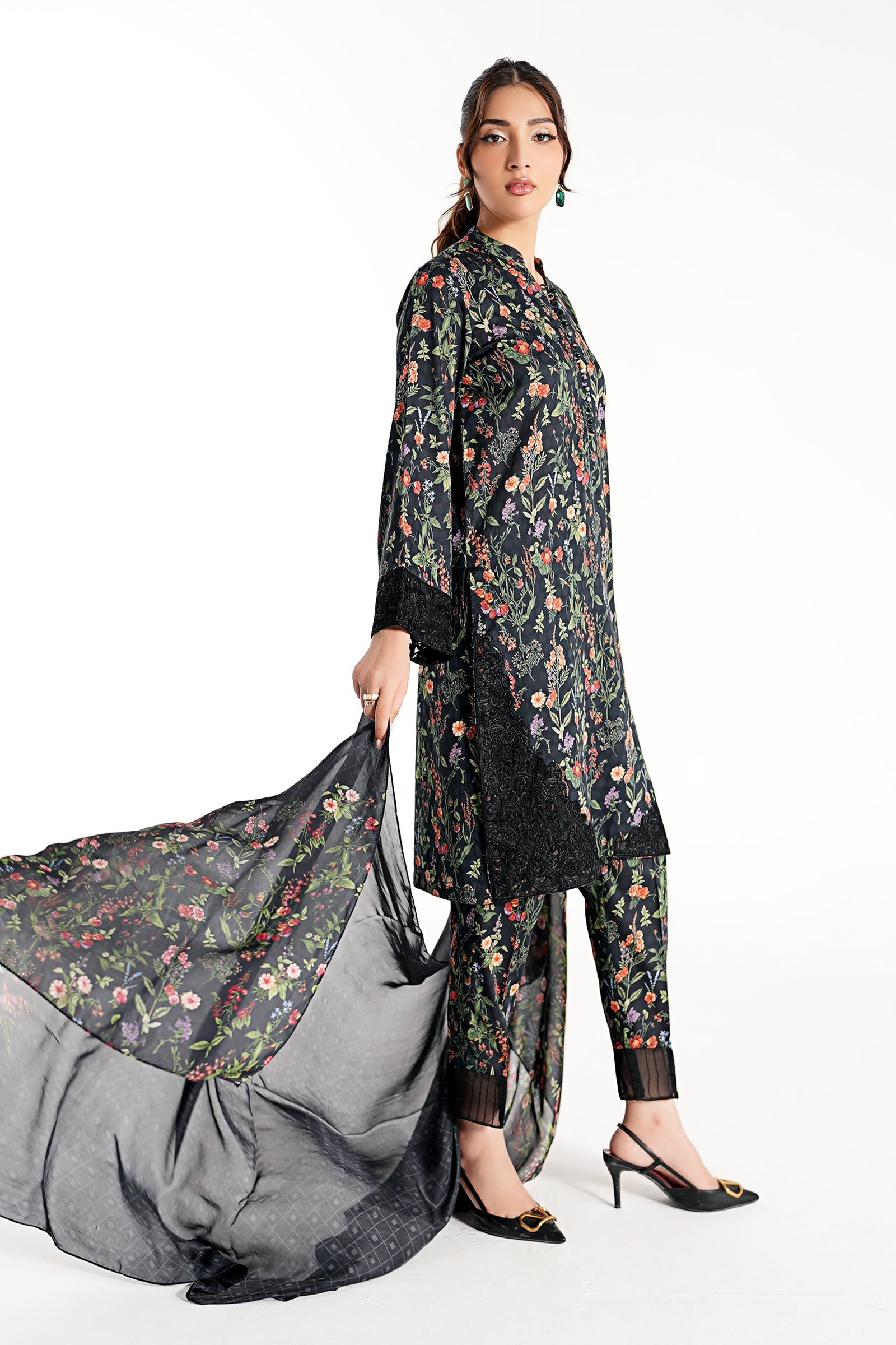 Maria B | Luxury Winter Pret 25 | DW-EF23-71R1-Black - Official Maria B stockist in UK - Sakeena London