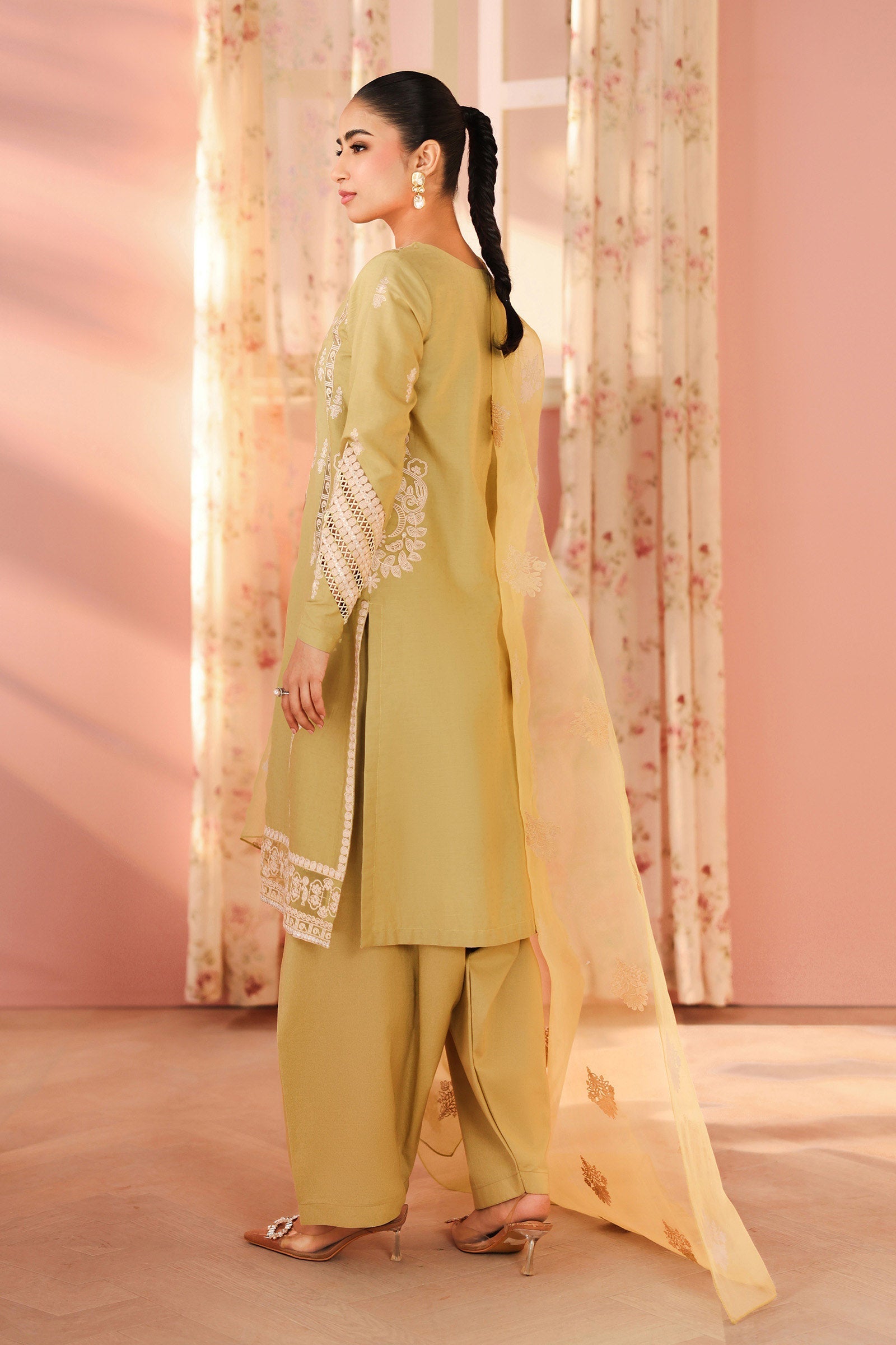 Maria B | Pre Fall Dresses | 3 Piece Embroidered Dobby Suit MM - Official Maria B stockist in UK - Sakeena London