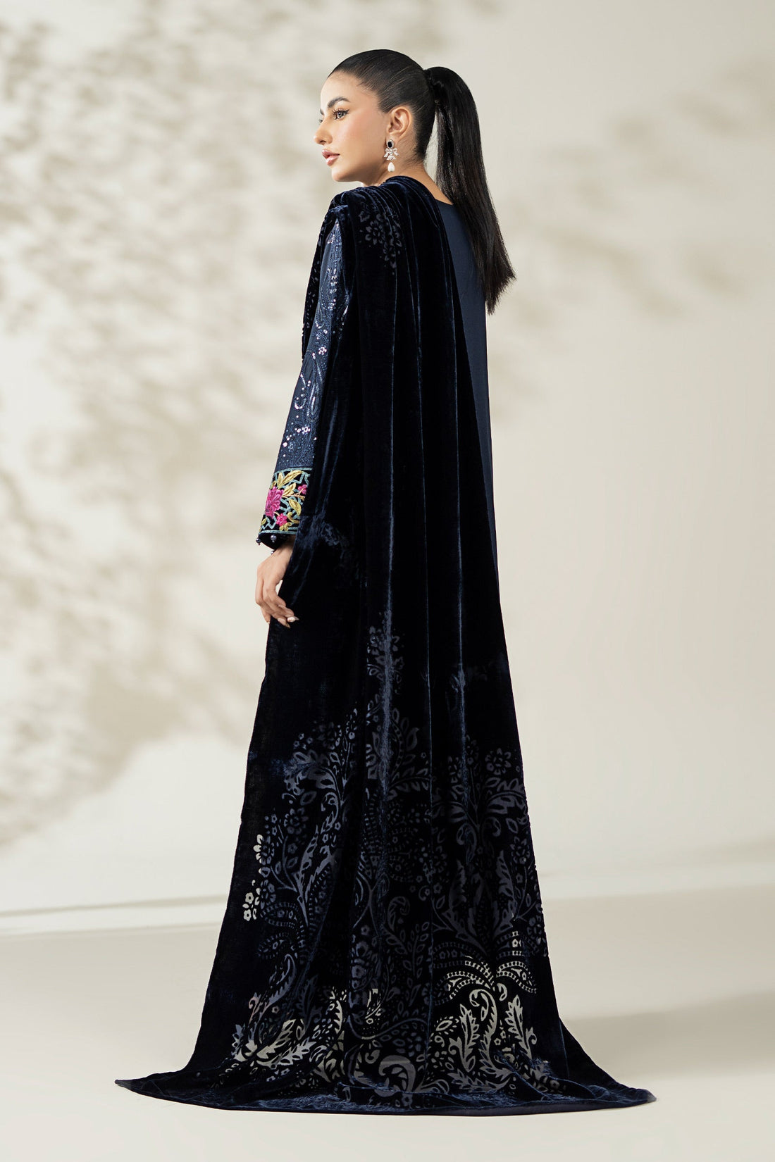 Maria B | Pre Fall Dresses | 3 Piece Embroidered Linen Suit VV - Official Maria B stockist in UK - Sakeena London