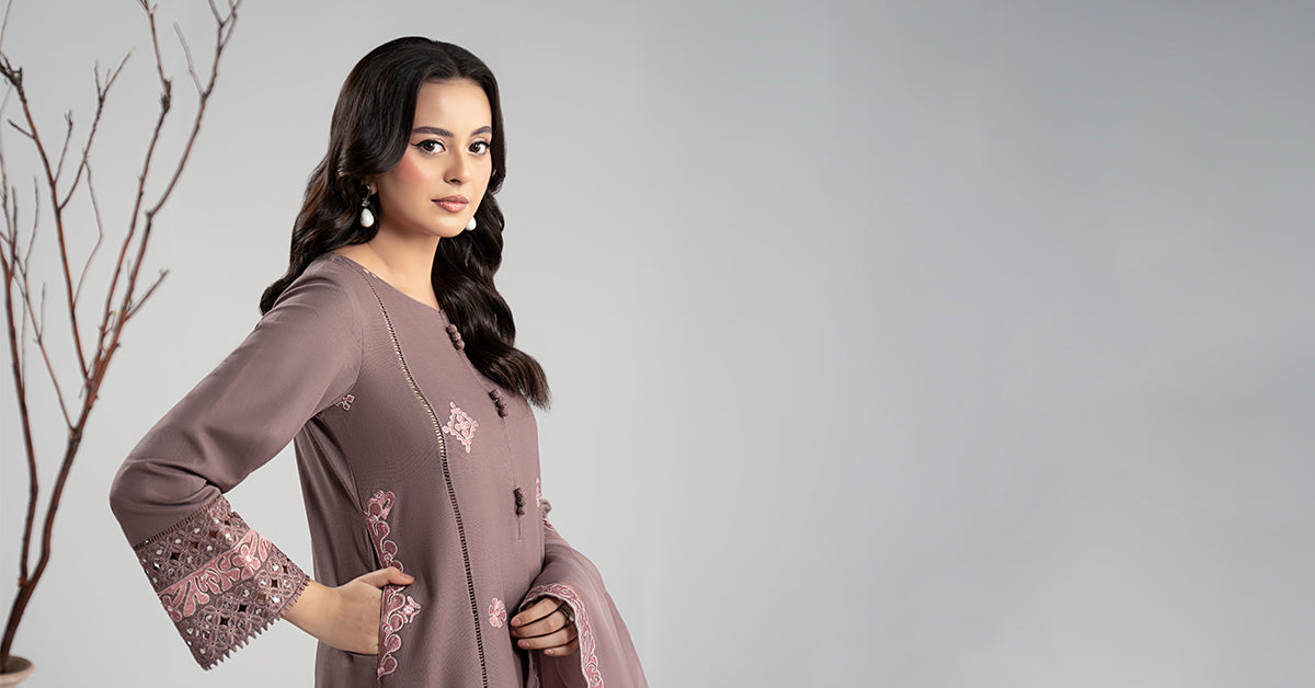 Maria B | Luxury Winter Pret 25 | DW-W25-54-Peachy Pink - Official Maria B stockist in UK - Sakeena London