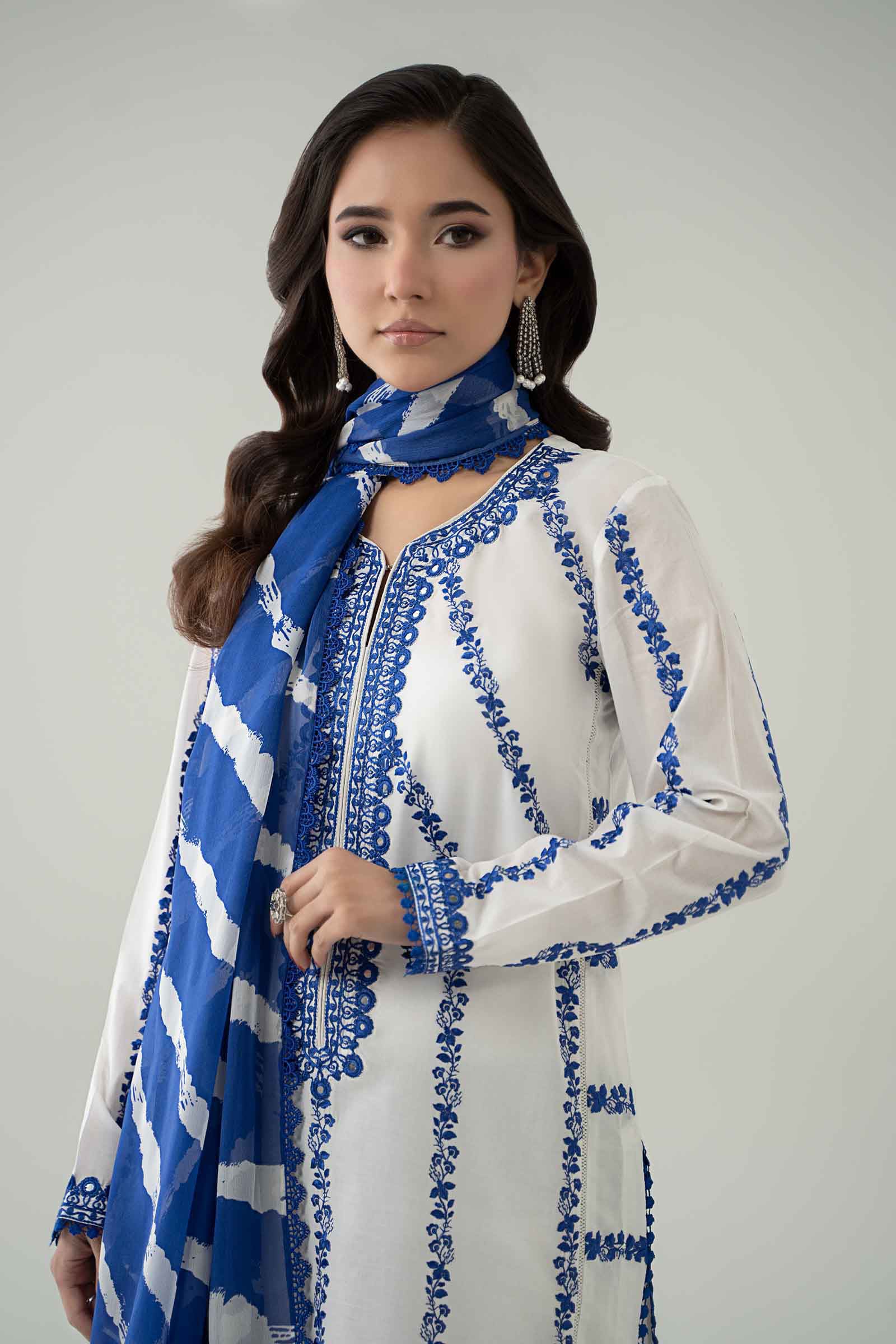 Maria B | Luxury Pret 25 | DW-EA25-60 - Official Maria B stockist in UK - Sakeena London