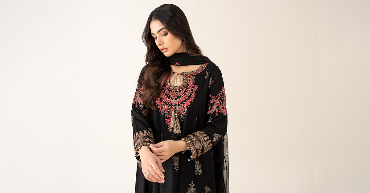 Maria B | Luxury Winter Pret 25 | DW-EF22-13R1-Black - Official Maria B stockist in UK - Sakeena London