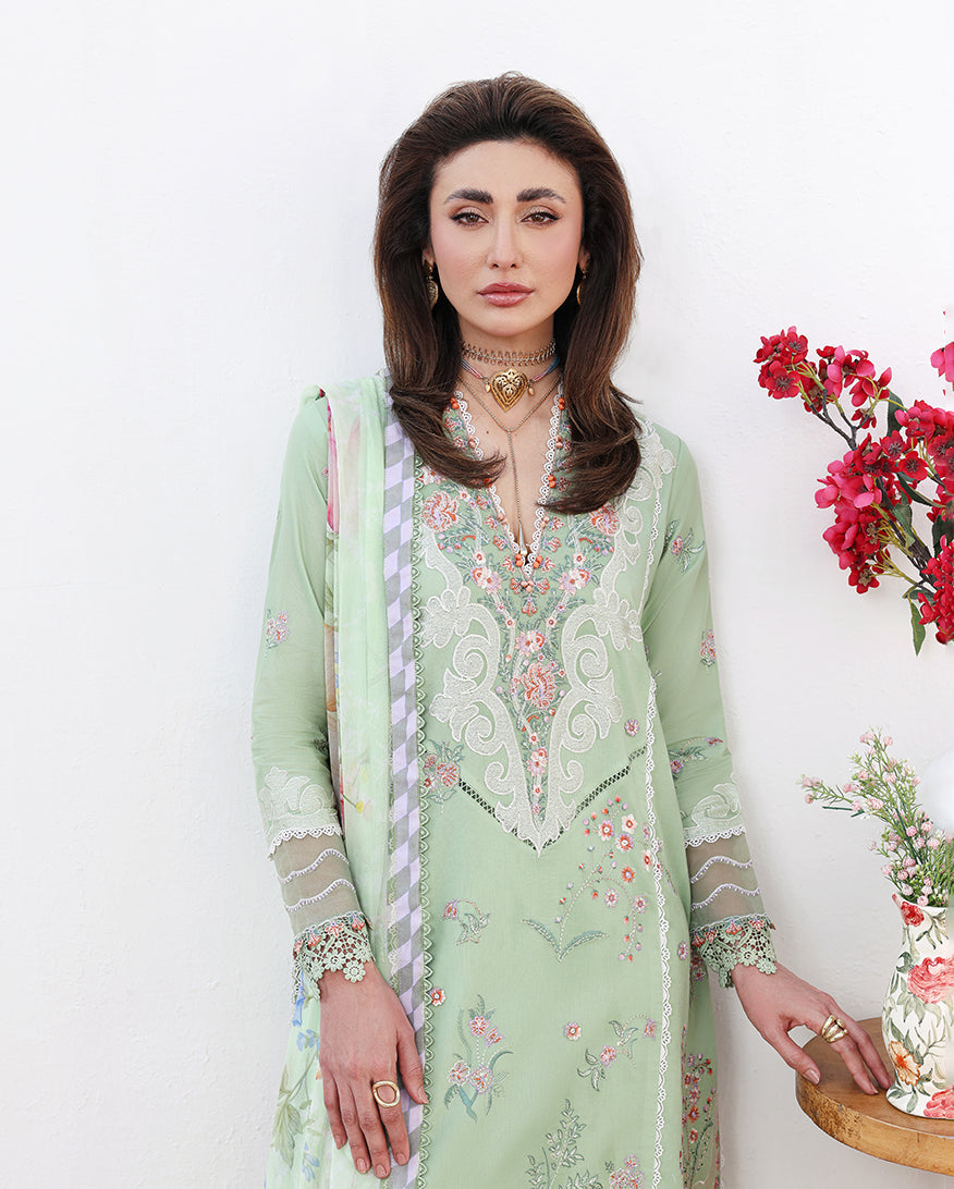 Roheenaz | Floral Reverie Luxury Lawn | Daydream Gleam