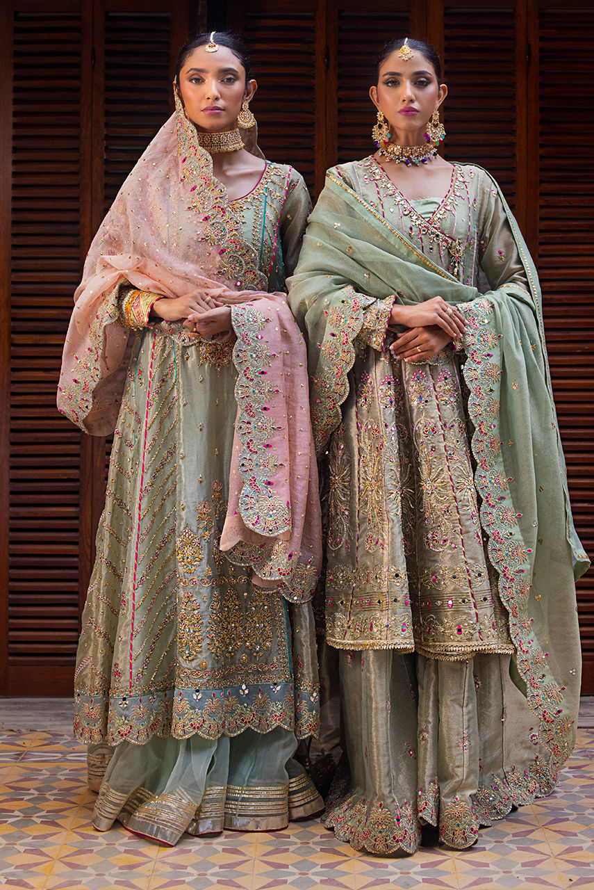 Deepak Perwani | Jaipur Heritage Wedding Wear | Ktd4080 - Official Deepak Perwani stockist in UK - Sakeena London