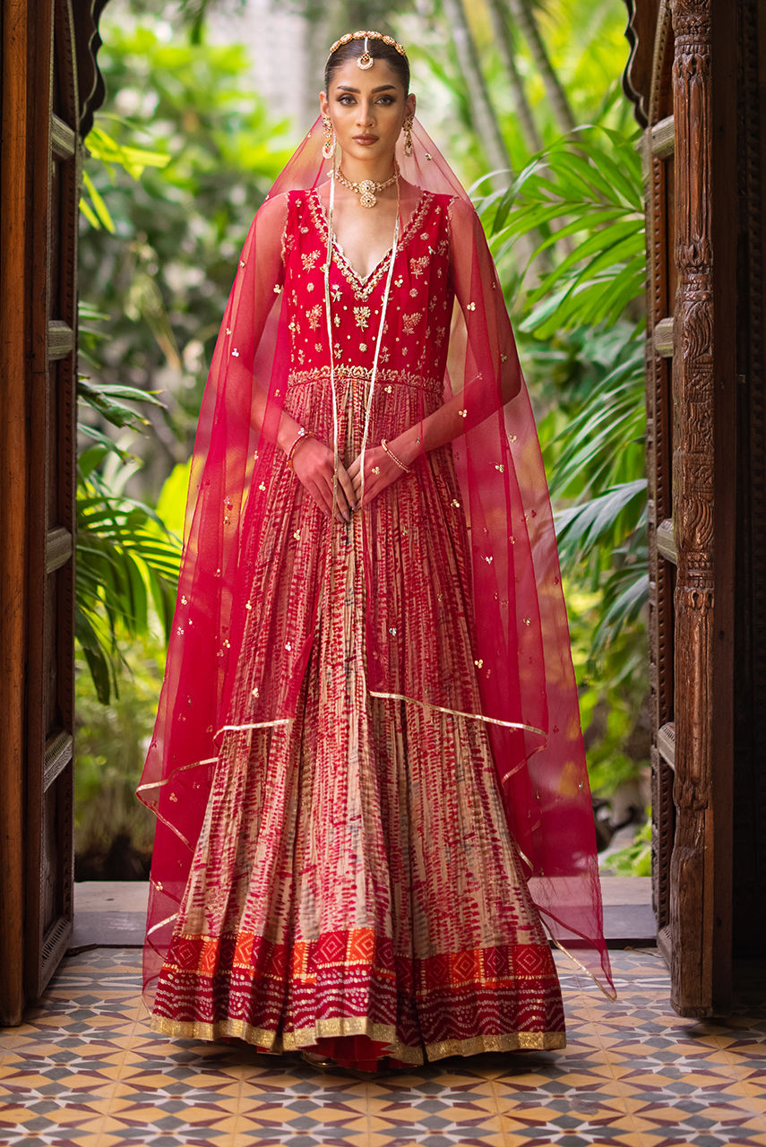 Deepak Perwani | Jaipur Heritage Wedding Wear | Ktd4120 - Official Deepak Perwani stockist in UK - Sakeena London