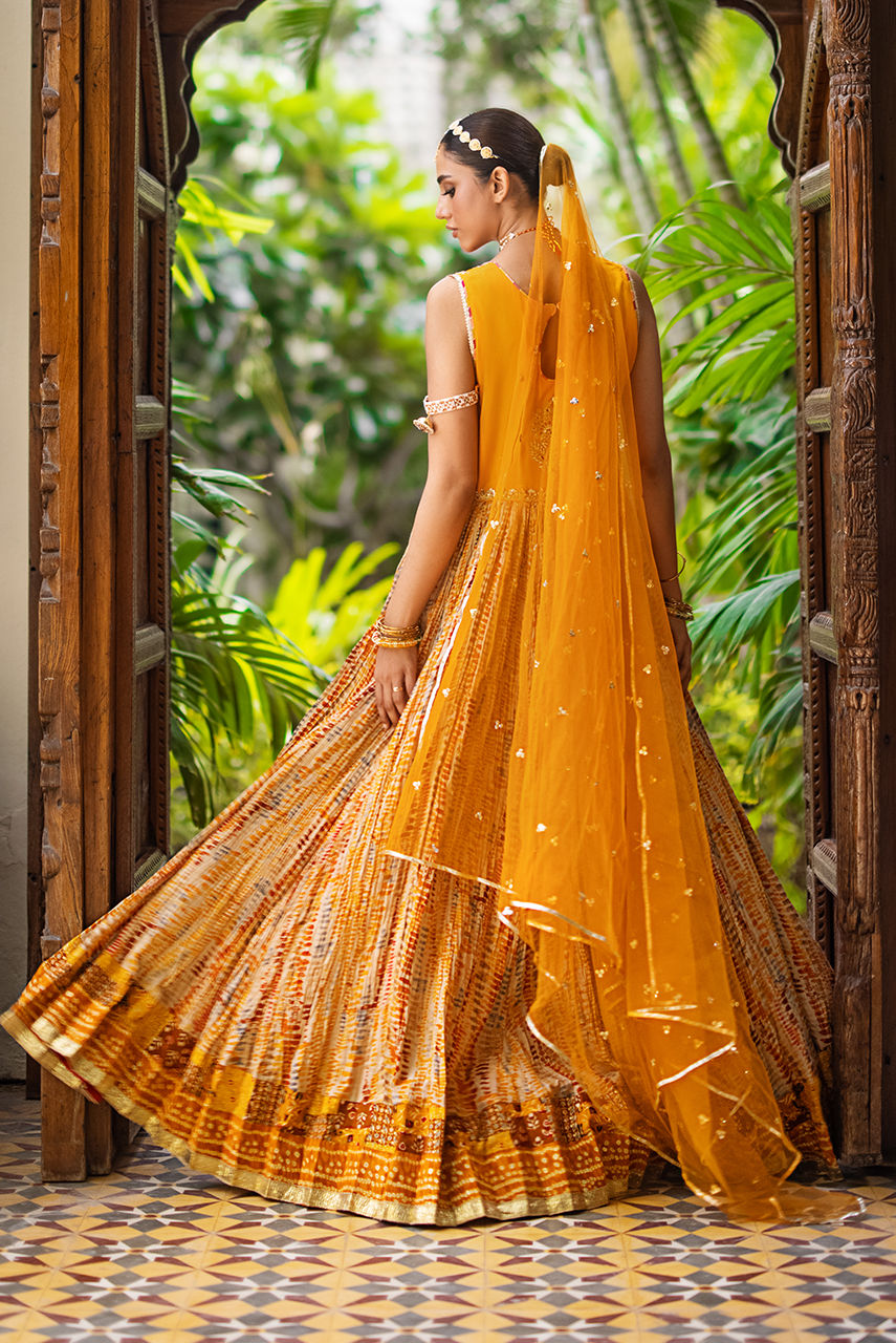 Deepak Perwani | Jaipur Heritage Wedding Wear | Ktd4118 - Official Deepak Perwani stockist in UK - Sakeena London