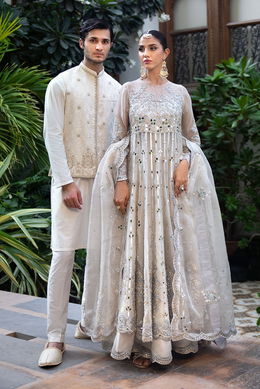 Deepak Perwani | Jaipur Heritage Wedding Wear | Ktd4096 - Official Deepak Perwani stockist in UK - Sakeena London