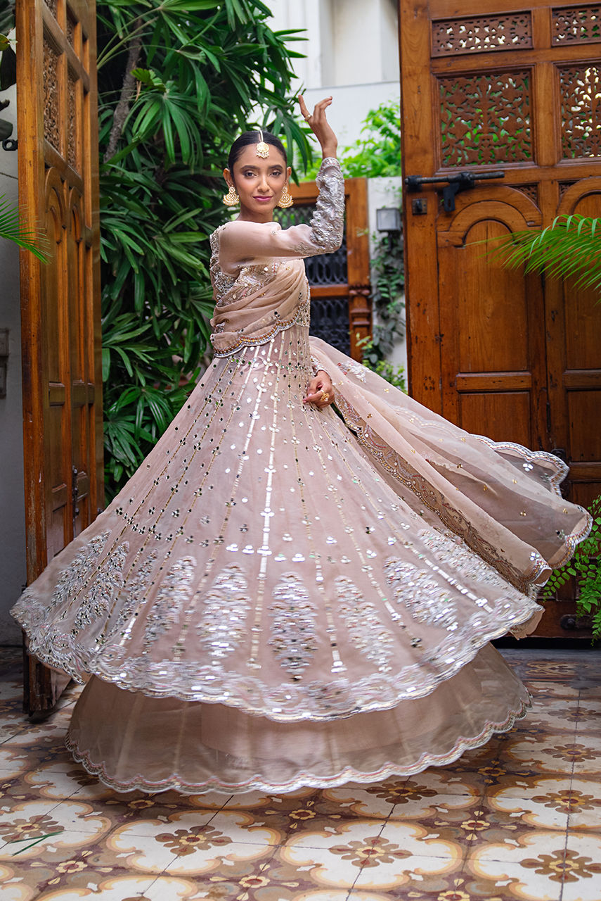 Deepak Perwani | Jaipur Heritage Wedding Wear | Ktd4095 - Official Deepak Perwani stockist in UK - Sakeena London