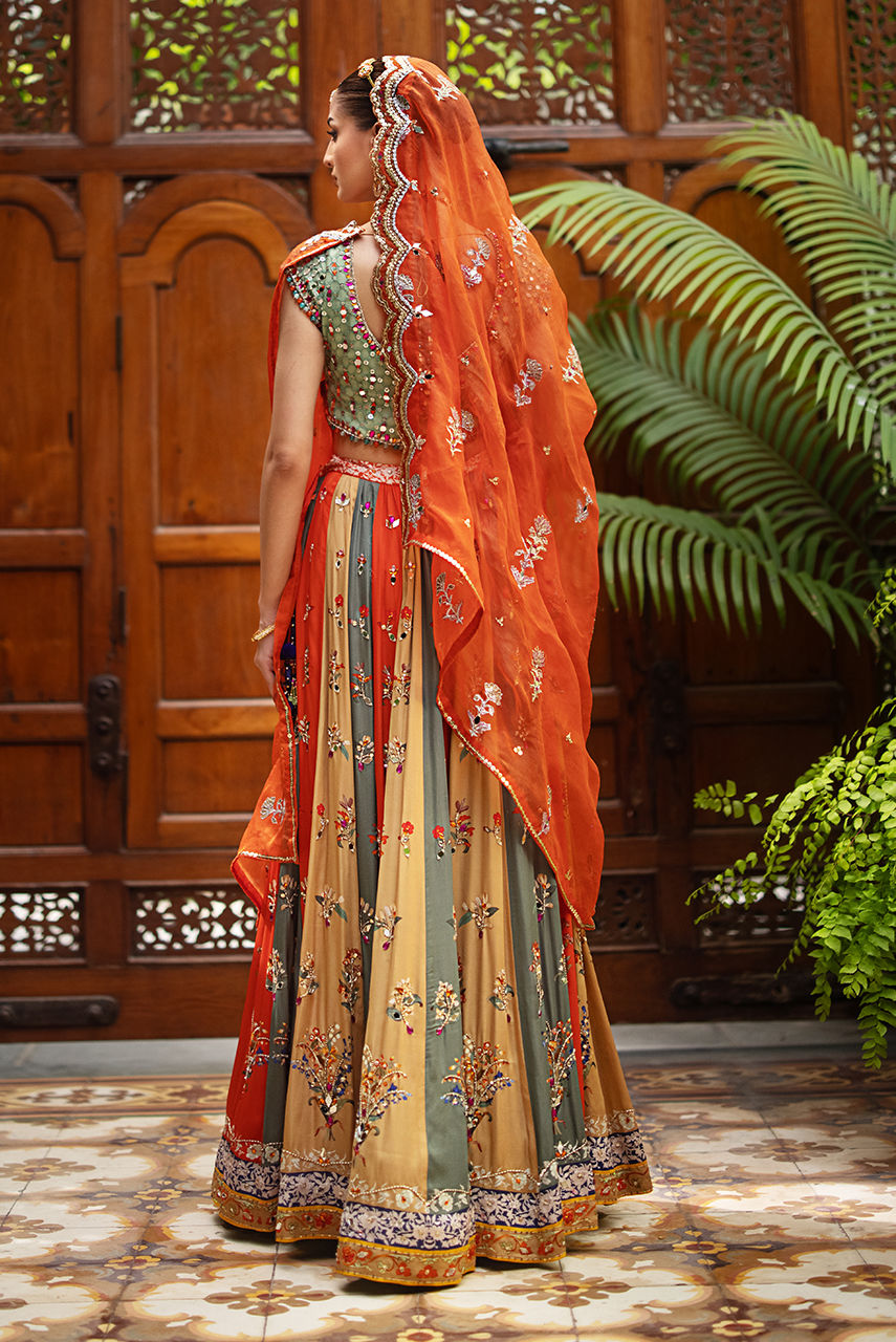 Deepak Perwani | Jaipur Heritage Wedding Wear | Ktd4087 - Official Deepak Perwani stockist in UK - Sakeena London