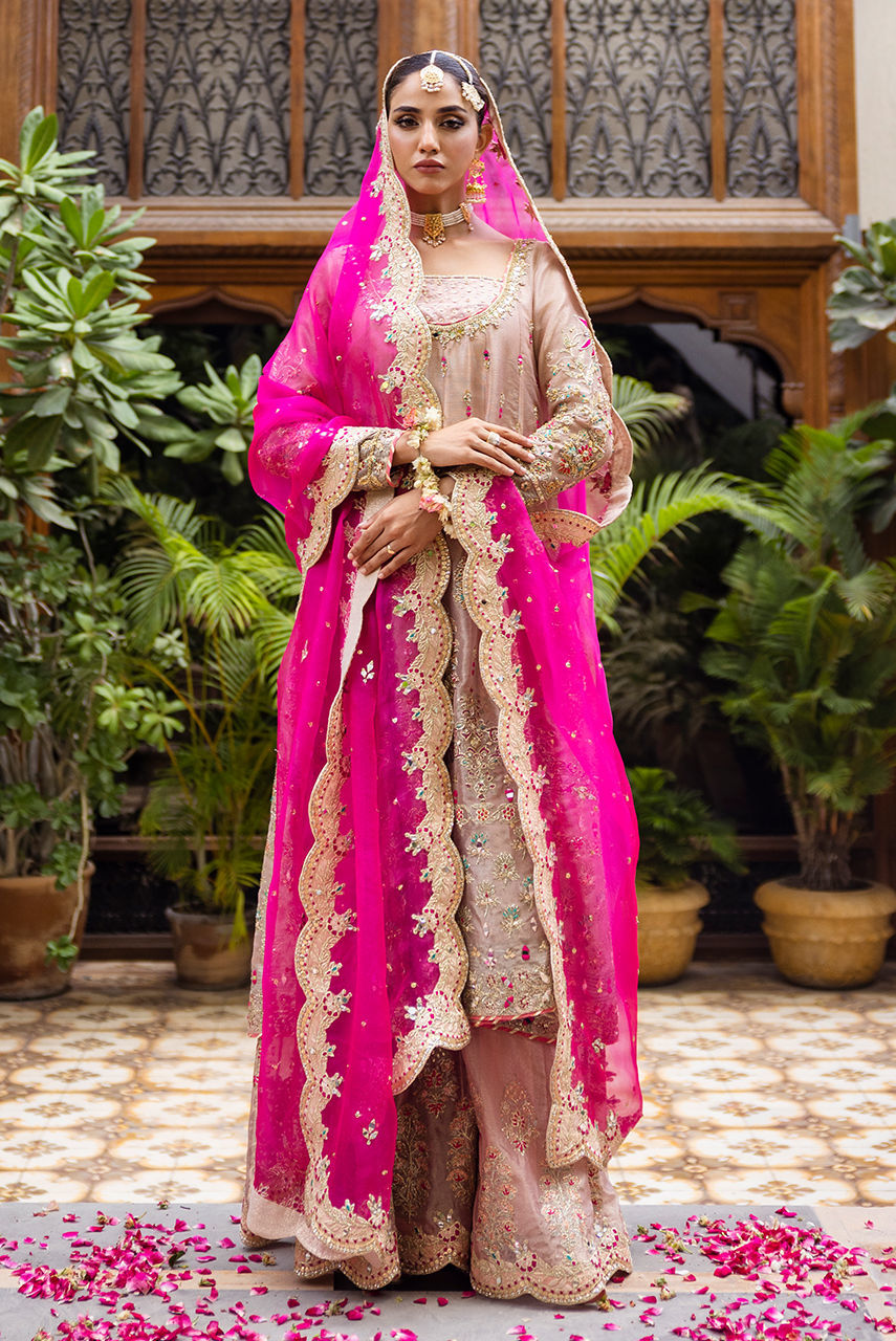 Deepak Perwani | Jaipur Heritage Wedding Wear | Ktd4082 - Official Deepak Perwani stockist in UK - Sakeena London