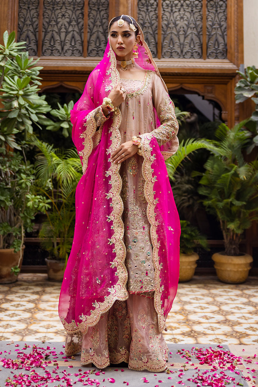 Deepak Perwani | Jaipur Heritage Wedding Wear | Ktd4082 - Official Deepak Perwani stockist in UK - Sakeena London