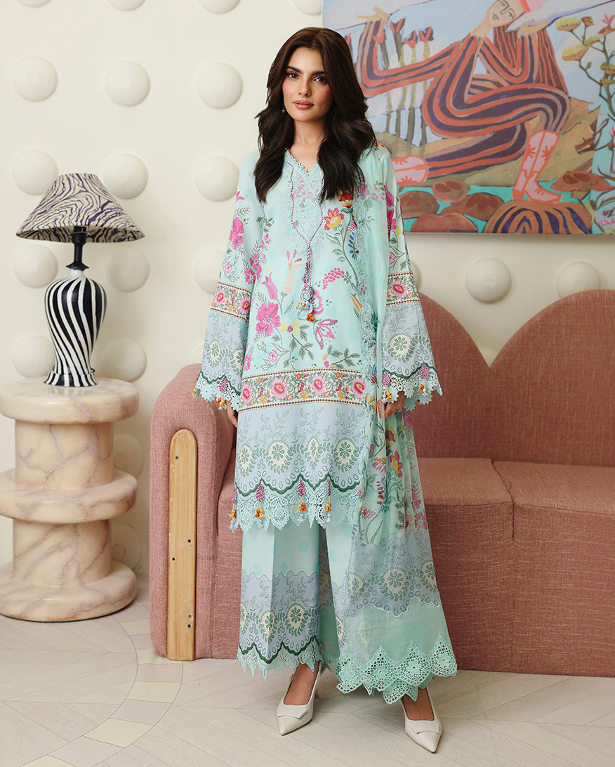 Roheenaz | Petals in Print | Delft Bloom