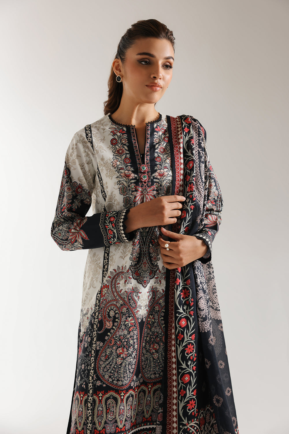 Ethnic | Spring Summer 25 | ES-08 - Official Ethnic stockist in UK - Sakeena London
