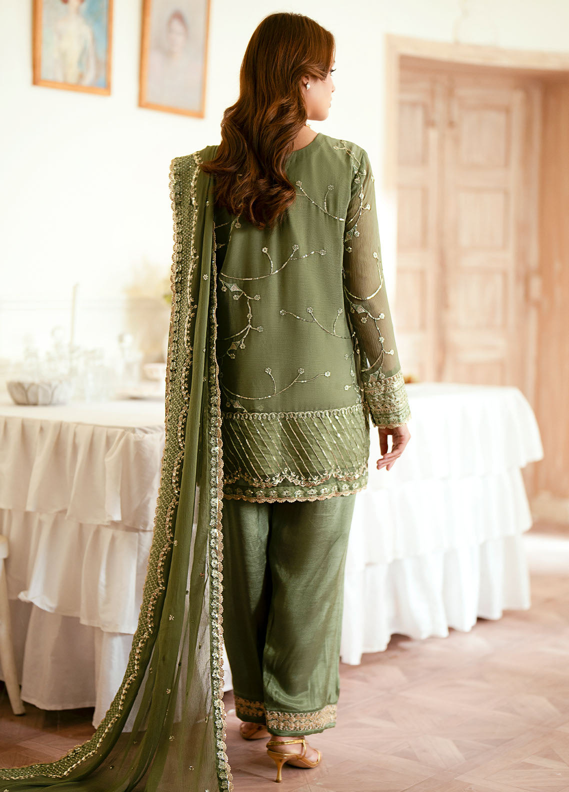 Sahane | Elinor Formals | EL-1801 Vianna - Elinor - Official Sahane stockist in UK - Sakeena London