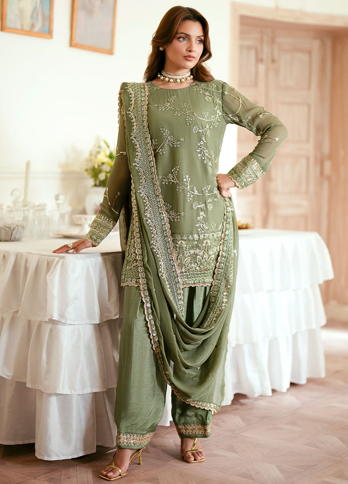 Sahane | Elinor Formals | EL-1801 Vianna - Elinor - Official Sahane stockist in UK - Sakeena London