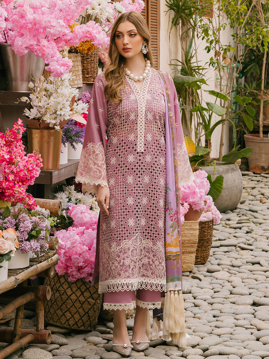 Mahnur | Mahrukh Eid Edit 24 | ELLA - Official Mahnur stockist in UK - Sakeena London