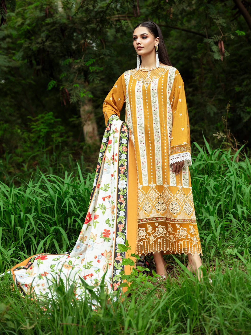 Mahnur | Hazel Winter 24 | ELYSE - Official Mahnur stockist in UK - Sakeena London