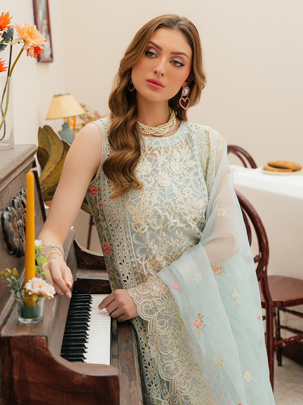 Mahnur | Allenura Luxury Lawn 24 | ELYSSA - Official Mahnur stockist in UK - Sakeena London