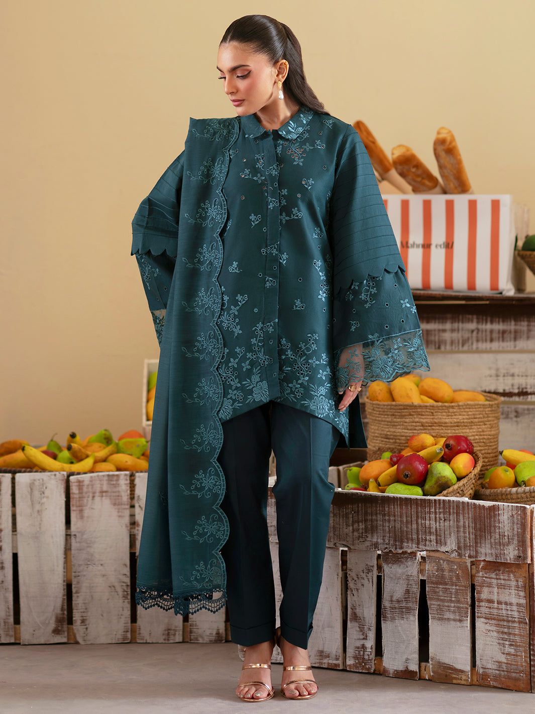 Mahnur | Ember Lawn 26 | EM-014