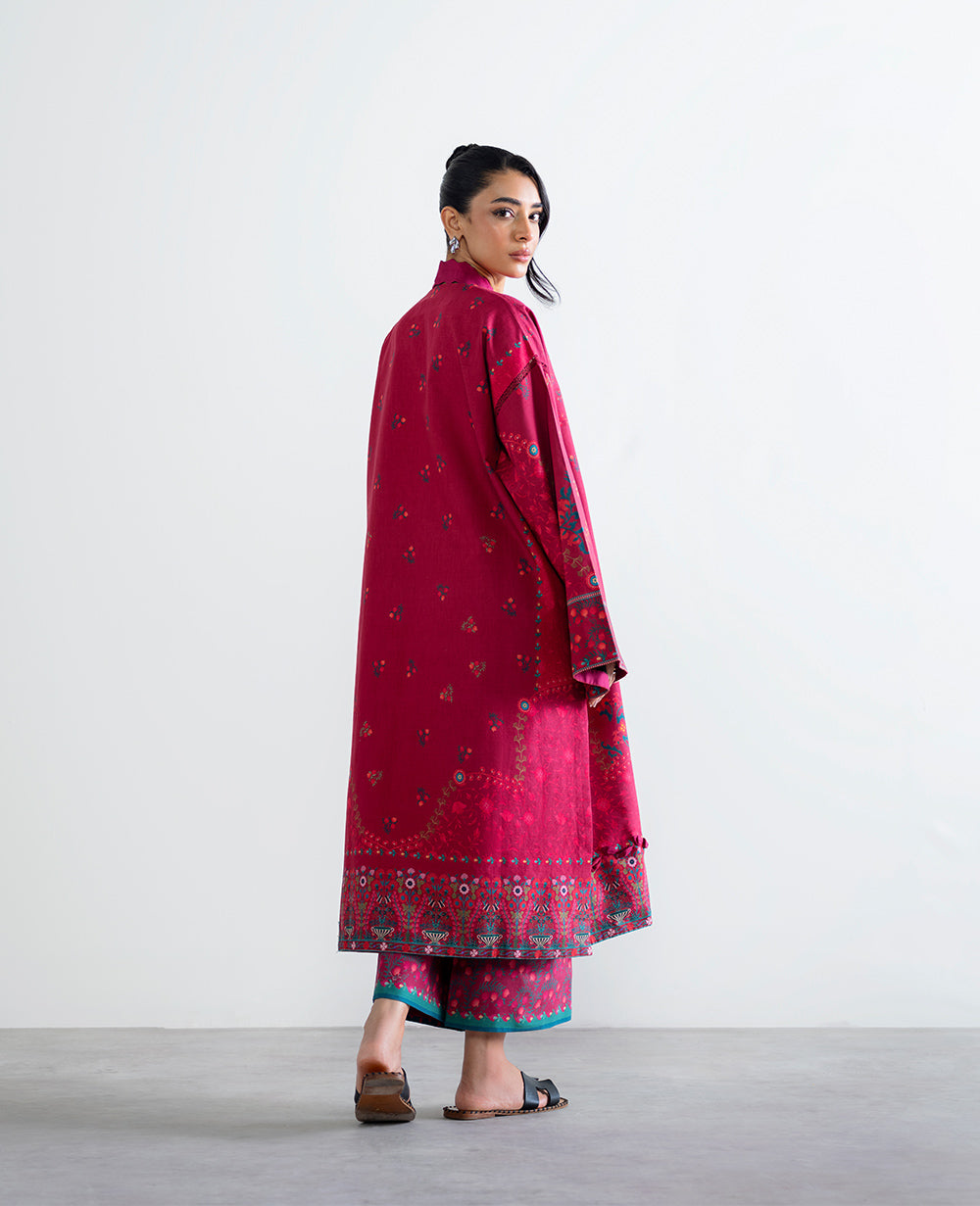 Republic Womenswear | Essentials 25 | ES-184 - Official Republic Womenswear stockist in UK - Sakeena London