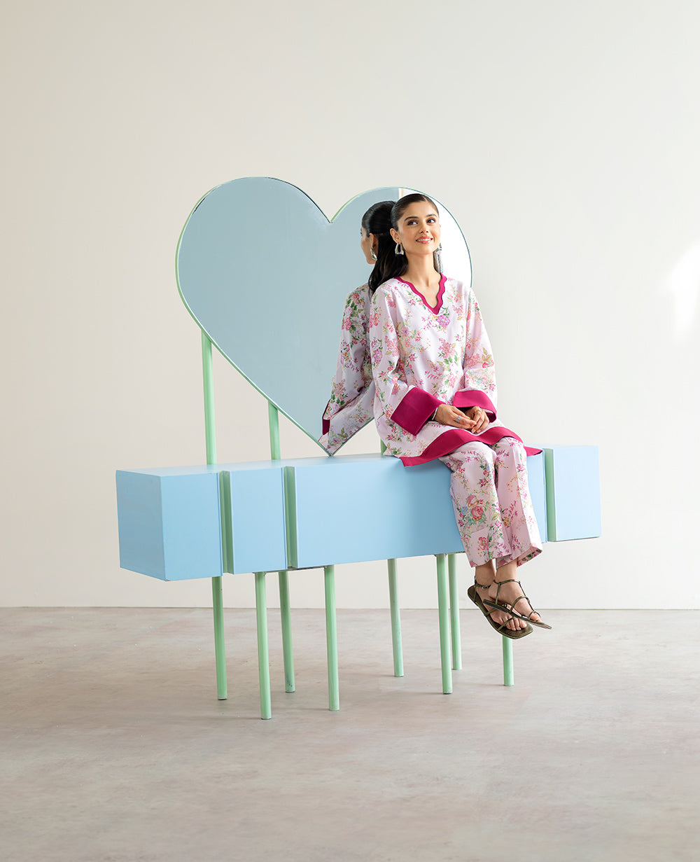 Republic Womenswear | Essentials 25 | ES-186 - Official Republic Womenswear stockist in UK - Sakeena London