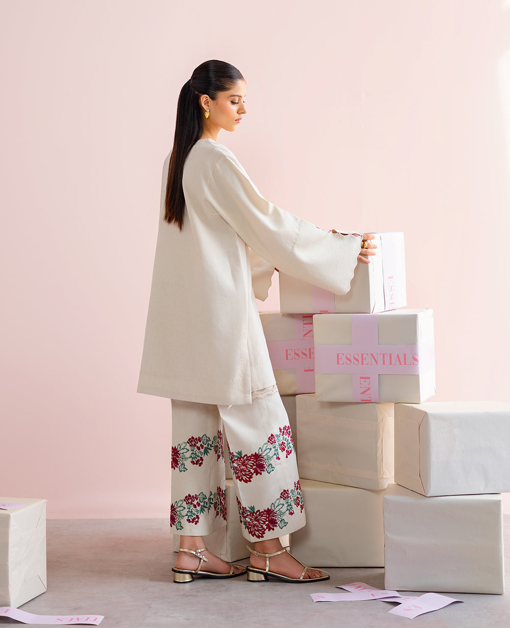 Republic Womenswear | Essentials 25 | ES-206 - Official Republic Womenswear stockist in UK - Sakeena London