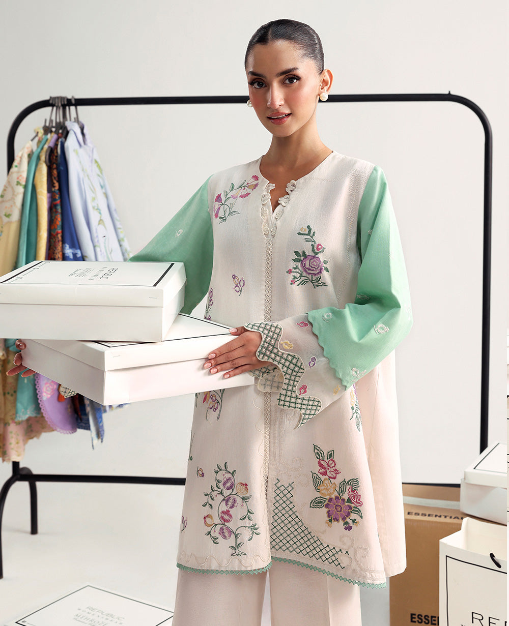 Republic Womenswear | Essentials Pre Fall | Serenya - Official Republic Womenswear stockist in UK - Sakeena London