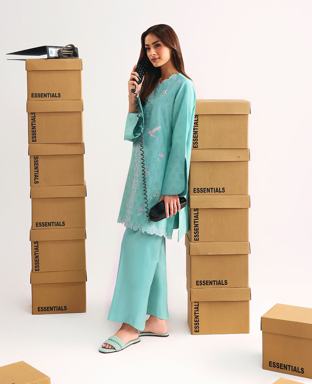 Republic Womenswear | Essentials Pre Fall | Zaynah - Official Republic Womenswear stockist in UK - Sakeena London