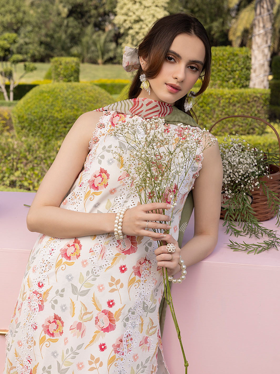 Izel | Oh Spring Lawn 25 | ELOWEN - Official Izel stockist in UK - Sakeena London