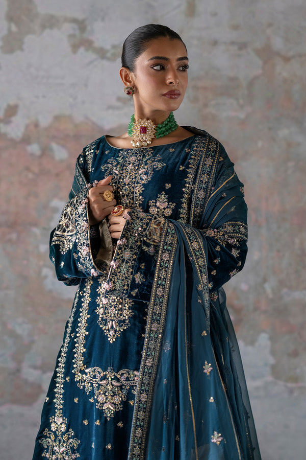 Emaan Adeel | Saanjh Velvet Collection 24 | Meher - Official Emaan Adeel stockist in UK - Sakeena London