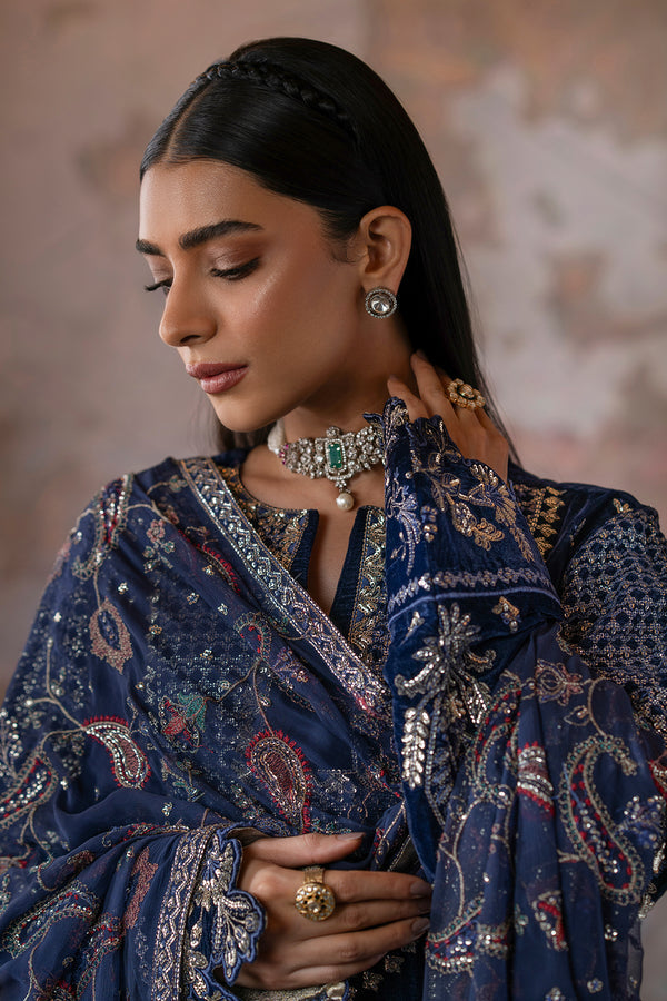 Emaan Adeel | Saanjh Velvet Collection 24 | Roshni - Official Emaan Adeel stockist in UK - Sakeena London
