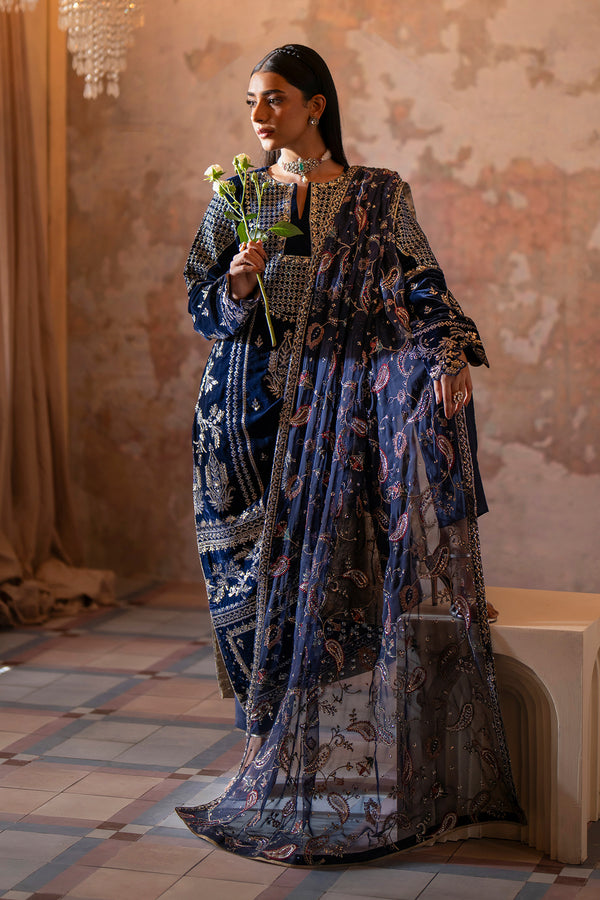 Emaan Adeel | Saanjh Velvet Collection 24 | Roshni - Official Emaan Adeel stockist in UK - Sakeena London