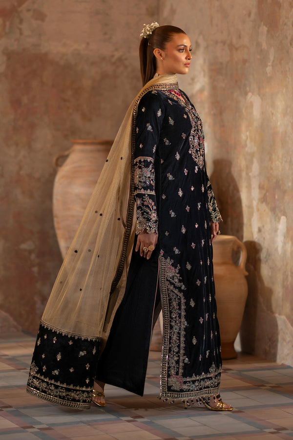 Emaan Adeel | Saanjh Velvet Collection 24 | Ishaan - Official Emaan Adeel stockist in UK - Sakeena London