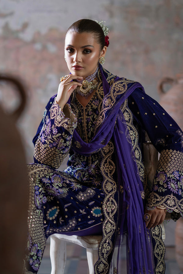 Emaan Adeel | Saanjh Velvet Collection 24 | Aroosh - Official Emaan Adeel stockist in UK - Sakeena London