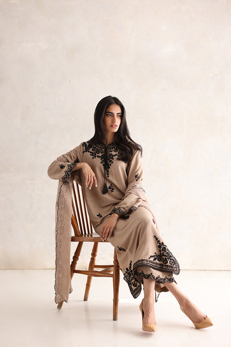 Sana Abbas | Luxury Pret | Emira - Official Sana Abbas stockist in UK - Sakeena London