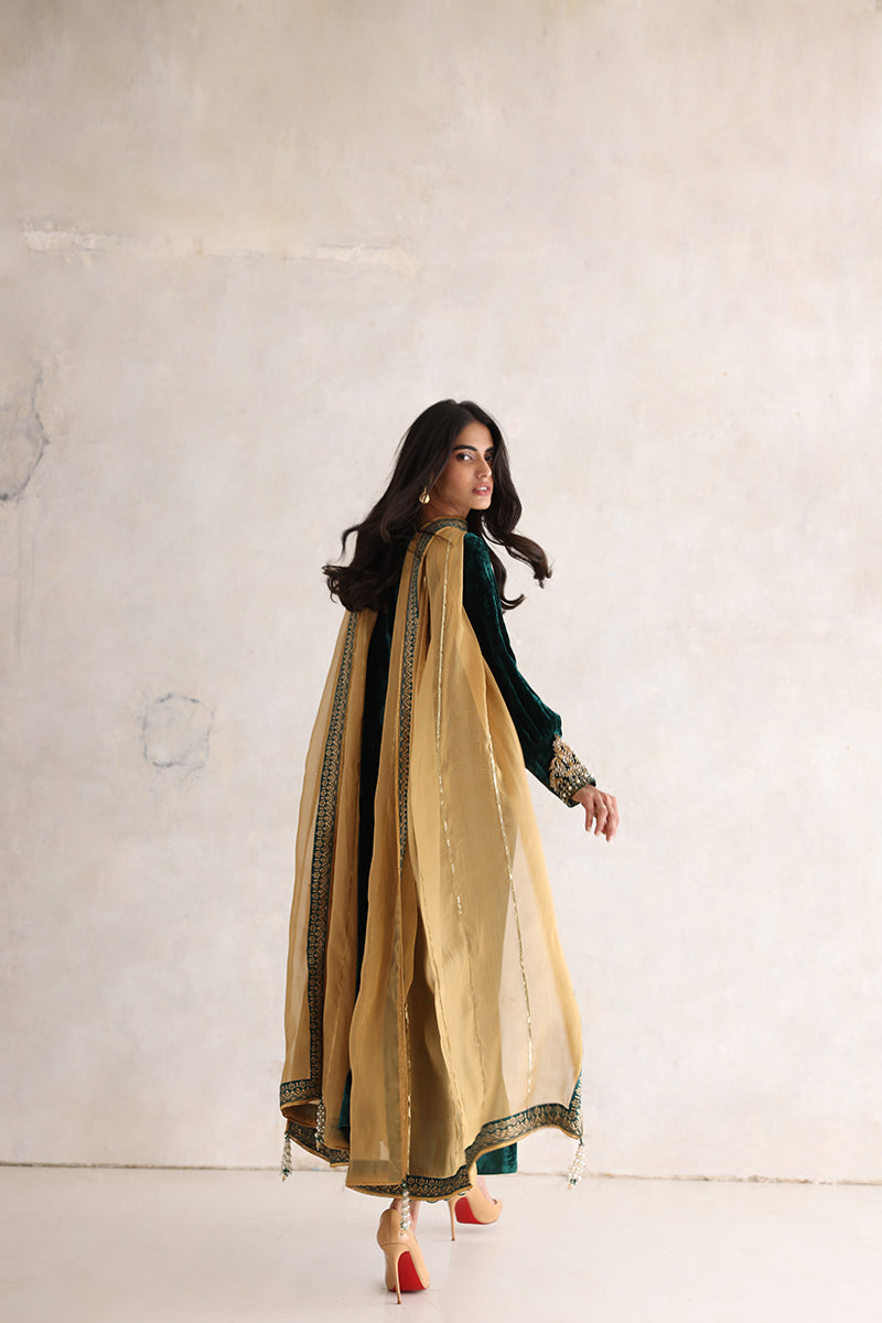 Sana Abbas | Velvet Formals | ESRA - Official Sana Abbas stockist in UK - Sakeena London
