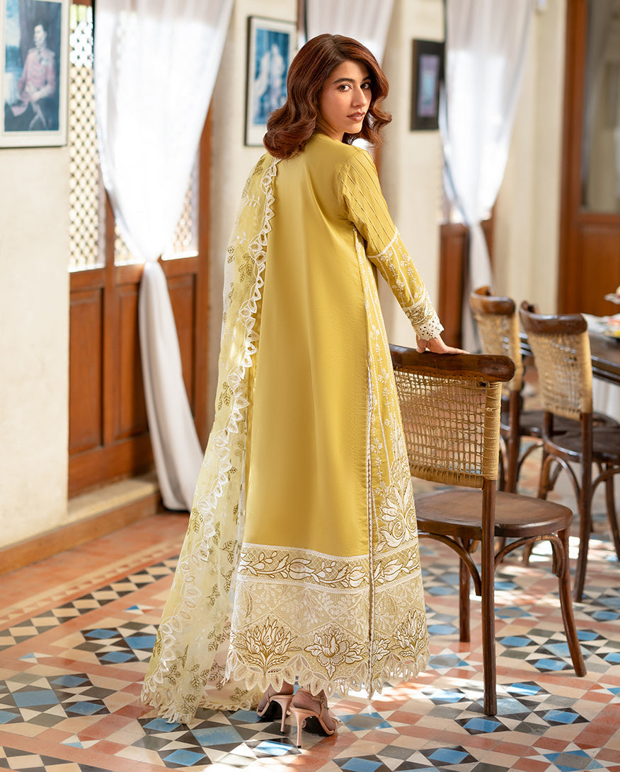 Mushq | Astoria Lawn 26 | Evadne