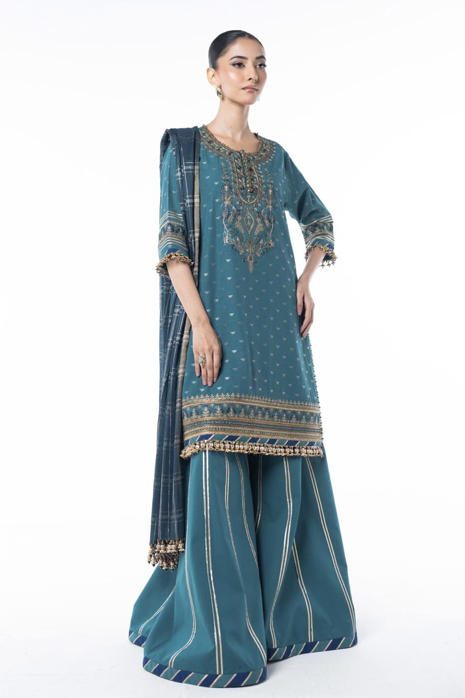 Al Karam | Winter 24 | F3-22G-24 - Official Alkaram stockist in UK - Sakeena London