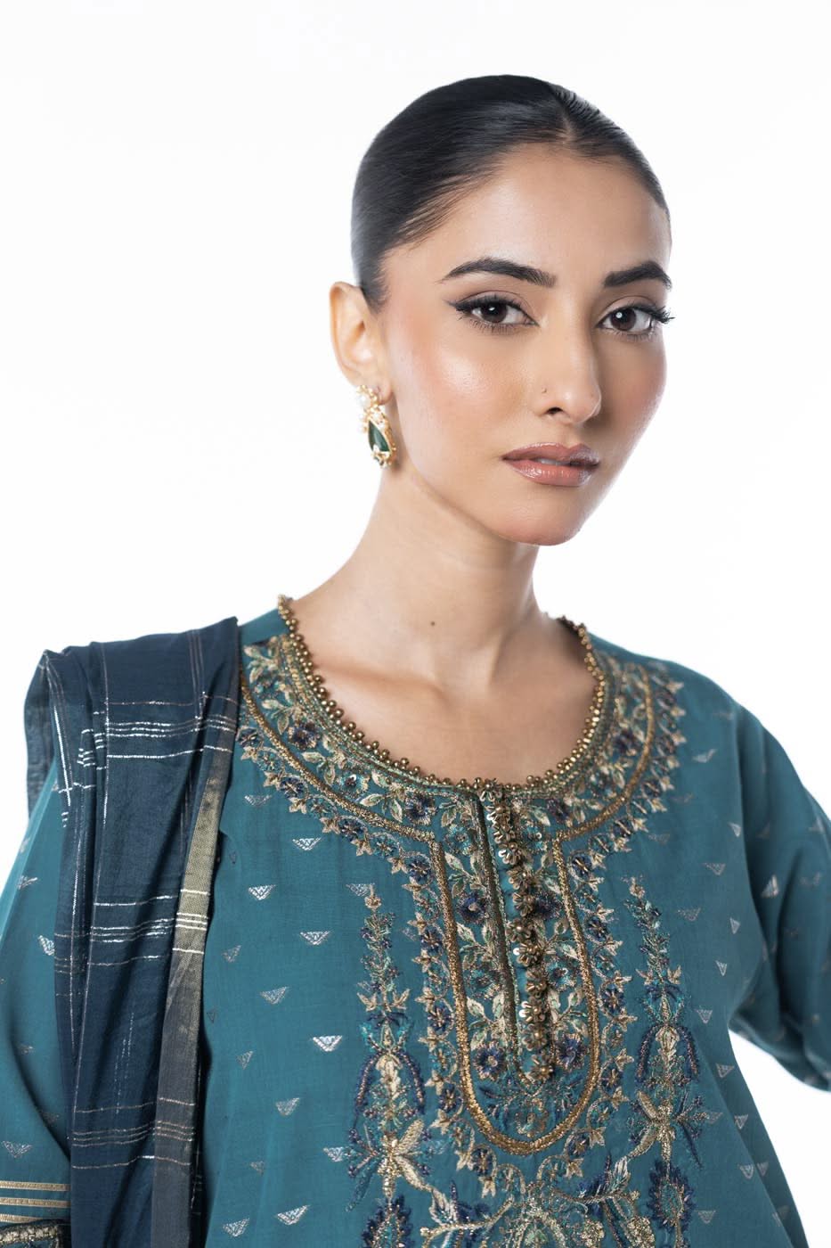 Al Karam | Winter 24 | F3-22G-24 - Official Alkaram stockist in UK - Sakeena London